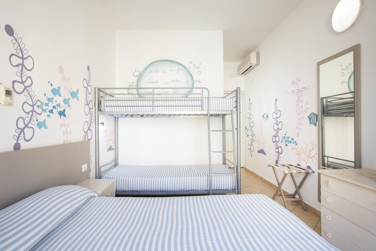Muma Hostel SantʼAntìoco 외부 사진