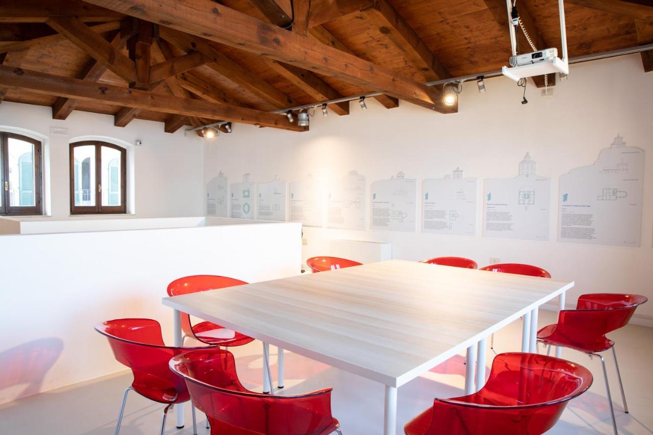 Muma Hostel SantʼAntìoco 외부 사진