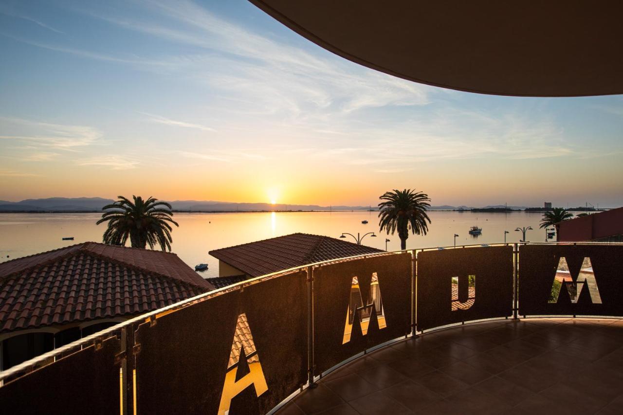 Muma Hostel SantʼAntìoco 외부 사진