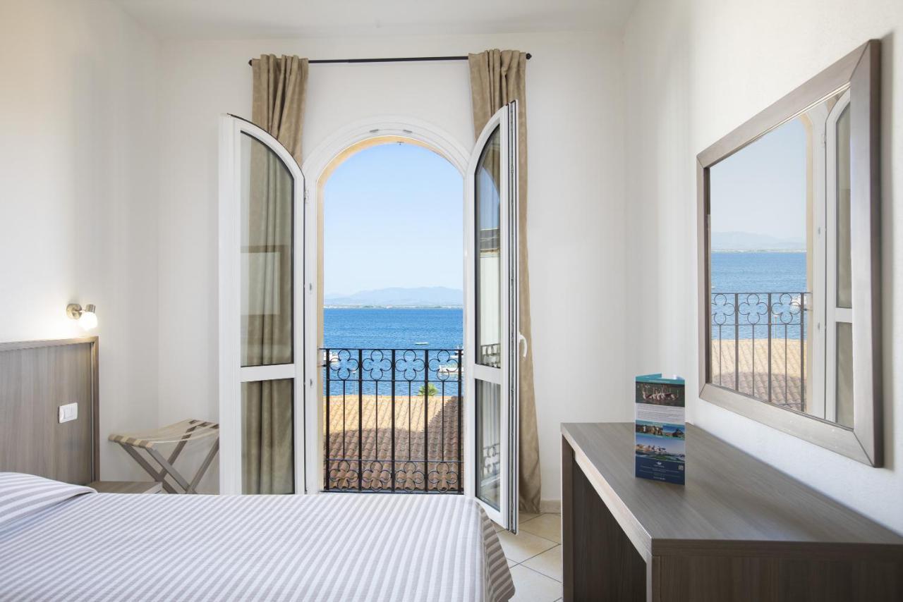 Muma Hostel SantʼAntìoco 외부 사진