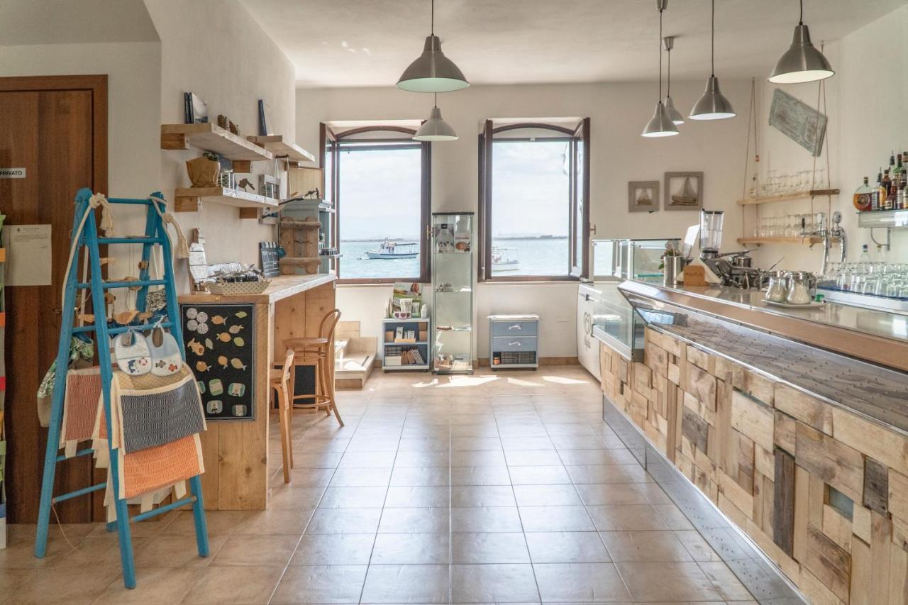 Muma Hostel SantʼAntìoco 외부 사진
