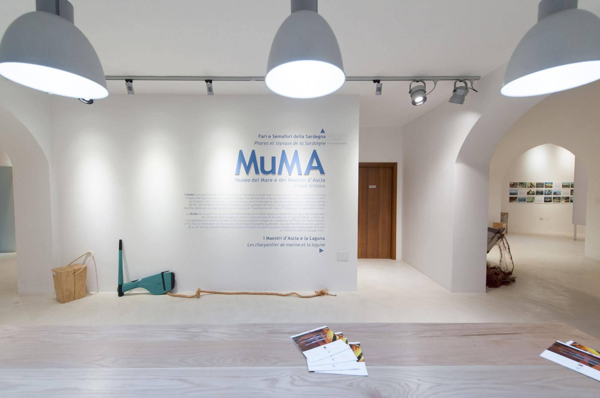Muma Hostel SantʼAntìoco 외부 사진