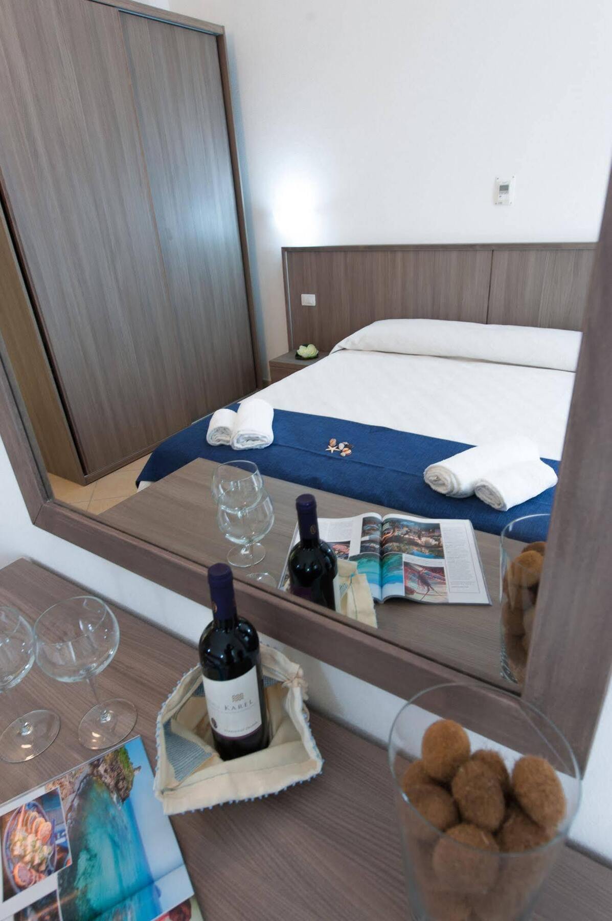 Muma Hostel SantʼAntìoco 외부 사진